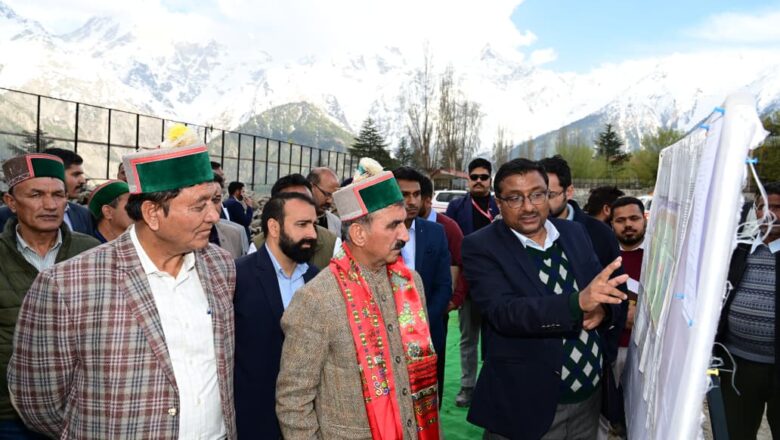 राजीव गांधी डे-बोर्डिंग स्कूल के लिए जारी होंगे दस करोड़ रुपयेः मुख्यमंत्री