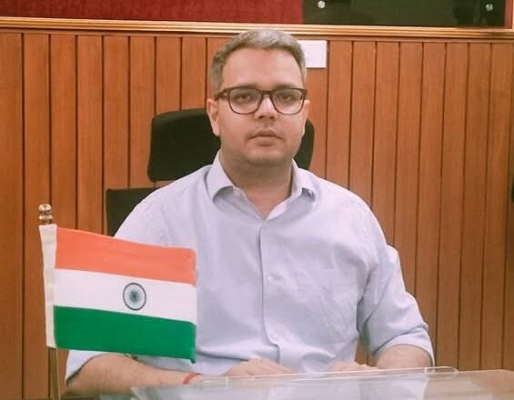 ਜ਼ਿਲ੍ਹਾ ਤਰਨ ਤਾਰਨ ਦੀ ਹਦੂਦ ਅੰਦਰ ਨਾੜ ਨੂੰ ਅੱਗ ਲਗਾਉਣ ‘ਤੇ ਮੁਕੰਮਲ ਪਾਬੰਦੀ