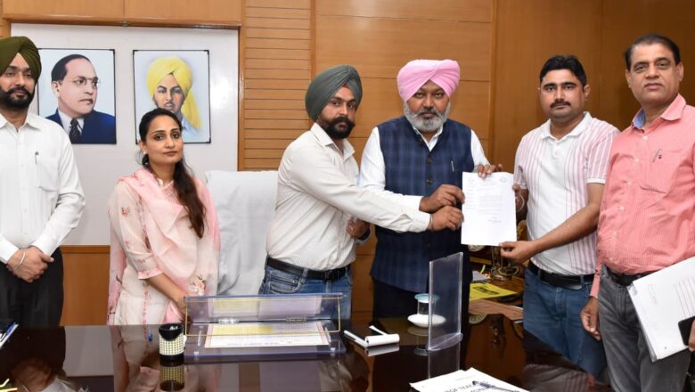 ਵਿੱਤ ਮੰਤਰੀ ਹਰਪਾਲ ਸਿੰਘ ਚੀਮਾ ਨੇ ਮੁਲਾਜ਼ਮ ਯੂਨੀਅਨਾਂ ਨਾਲ ਮੰਗਾਂ ਦੇ ਹੱਲ ਲਈ ਗੱਲਬਾਤ