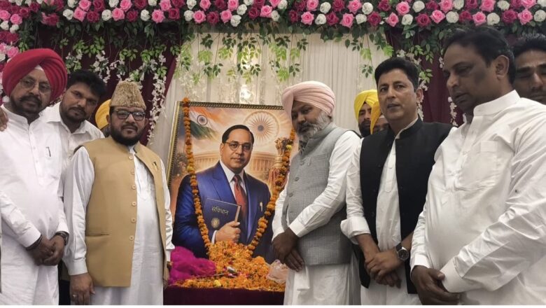 ਖਜ਼ਾਨਾ ਮੰਤਰੀ ਹਰਪਾਲ ਸਿੰਘ ਚੀਮਾ ਵੱਲੋਂ ਬਾਬਾ ਸਾਹਿਬ ਅੰਬੇਦਕਰ ਦੇ ਜਨਮ ਦਿਹਾੜੇ ‘ਤੇ ਸ਼ਰਧਾਂਜਲੀ