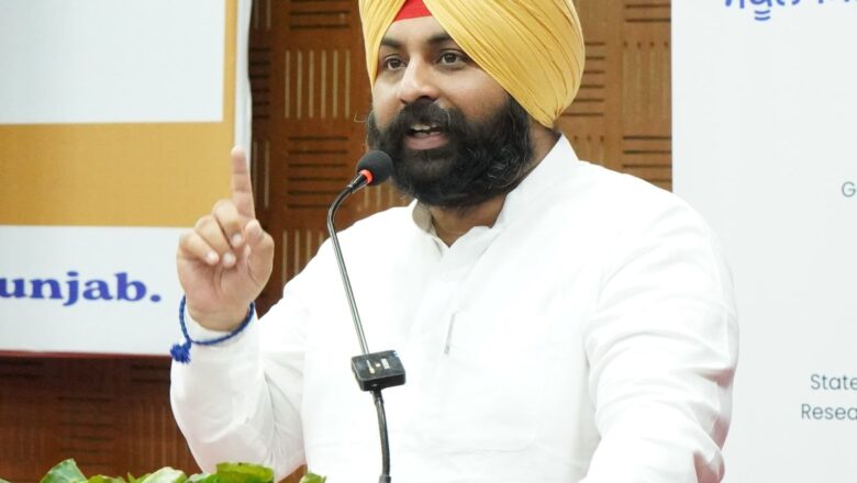 ਸ੍ਰੀ ਅਕਾਲ ਤਖ਼ਤ ਸਾਹਿਬ ‘ਤੇ ਸਵਾਲ ਉਠਾਉਣਾ ਪੰਥ ‘ਤੇ ਸਿੱਧਾ ਹਮਲਾ ਹੈ, ਸੁਖਬੀਰ ਬਾਦਲ ਨੂੰ ਇਸ ਹਮਲੇ ਲਈ ਜਵਾਬਦੇਹ ਠਹਿਰਾਇਆ ਜਾਣਾ ਚਾਹੀਦਾ ਹੈ: ਹਰਜੋਤ ਸਿੰਘ ਬੈਂਸ