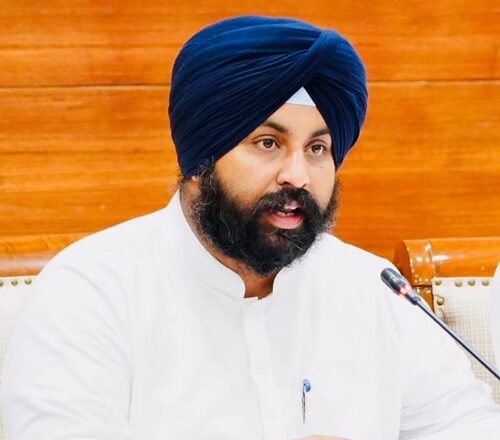 ਪੰਜਾਬ ਦੇ ਸਕੂਲਾਂ ਵਿੱਚ ਸਾਲ ਭਰ ਚੱਲਣ ਵਾਲੀ ‘ਯੁੱਧ ਨਸ਼ਿਆਂ ਵਿਰੁੱਧ’ ਮੁਹਿੰਮ ਅਧੀਨ ਕਰਵਾਈਆਂ ਜਾਣਗੀਆਂ ਨਸ਼ਾ ਵਿਰੋਧੀ ਜਾਗਰੂਕਤਾ ਗਤੀਵਿਧੀਆਂ