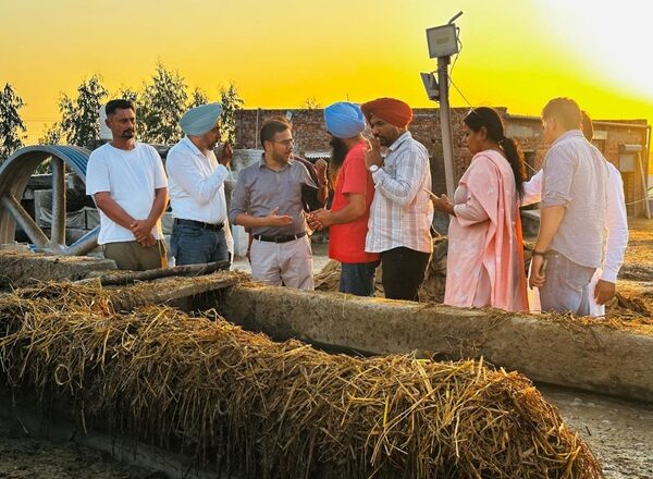ਵਧੀਕ ਡਿਪਟੀ ਕਮਿਸ਼ਨਰ ਵੱਲੋਂ ਪਿੰਡ ਭੈਣੀ ਜੱਸਾ ਵਿਖੇ ਗੱਤਾ ਫੈਕਟਰੀ ਦਾ ਦੌਰਾ